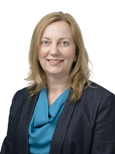 Dr Liz Waters – Chief Operating Officer